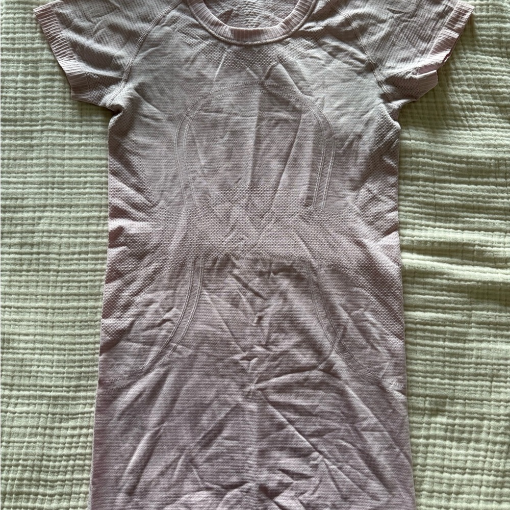 Lululemon swiftly tech tee
